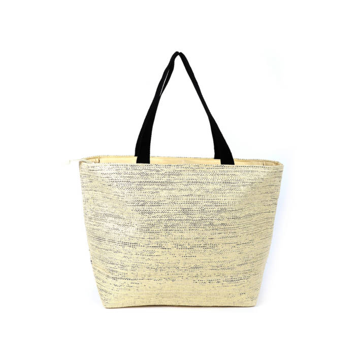 Beige straw shoulder bag