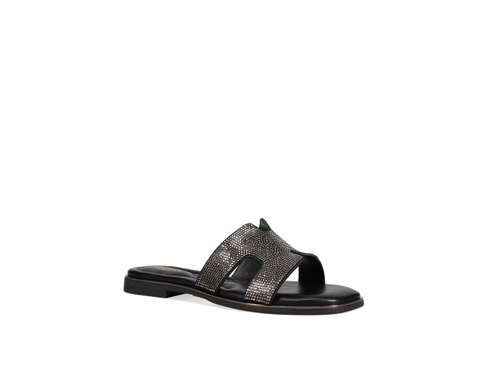 Black sandal