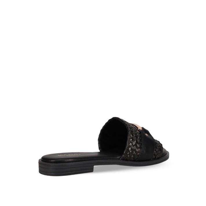 Black sandal