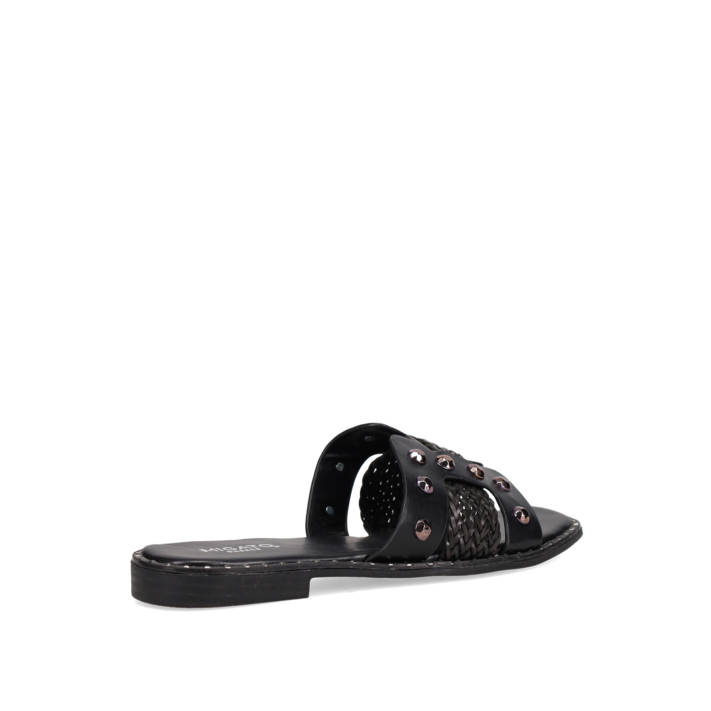 Black sandal