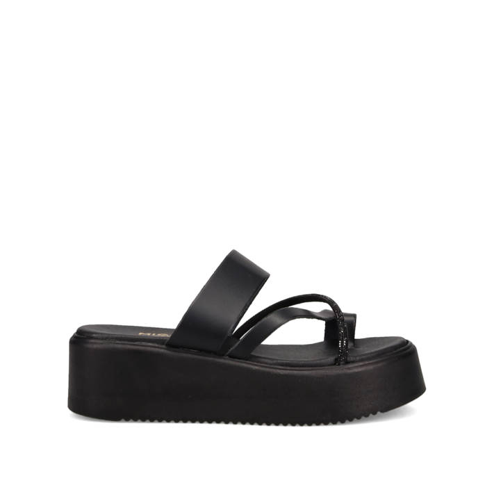 Black leather flatform sandal