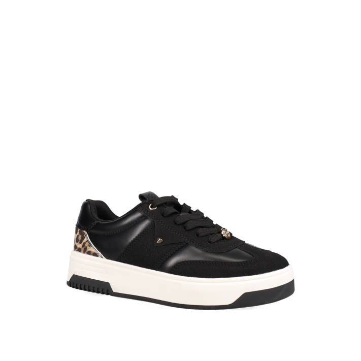 Μαύρο sneaker