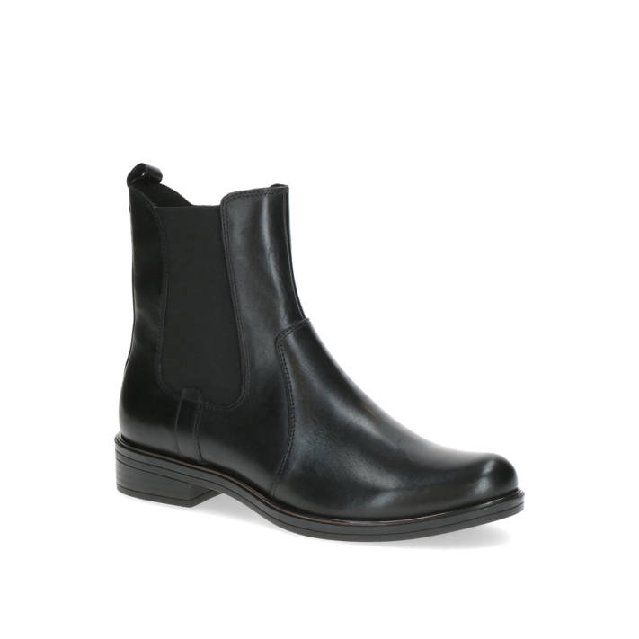 Black ankle leather boot