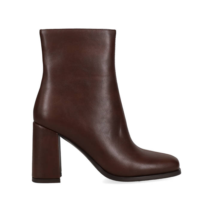 Brown bootie