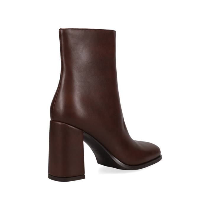 Brown bootie
