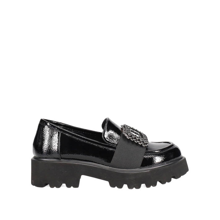 Black chunky loafer