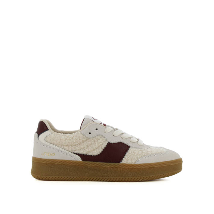 Μπεζ δερμάτινο sneaker