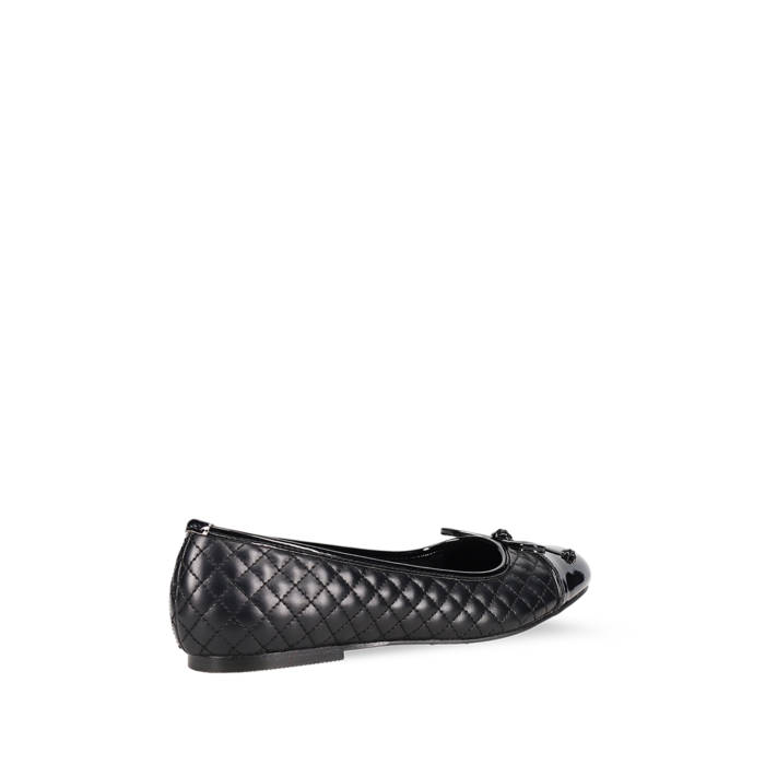 Black quilted ballet flat