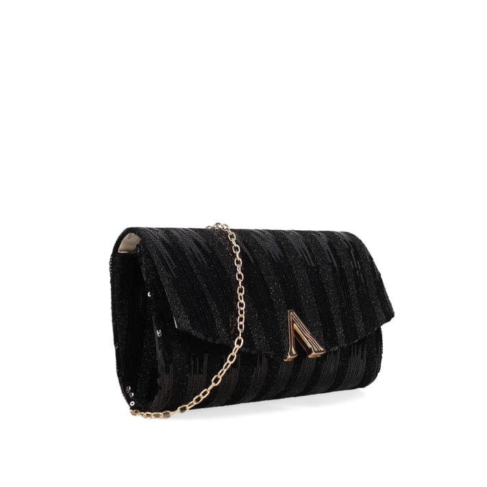 Black clutchbag