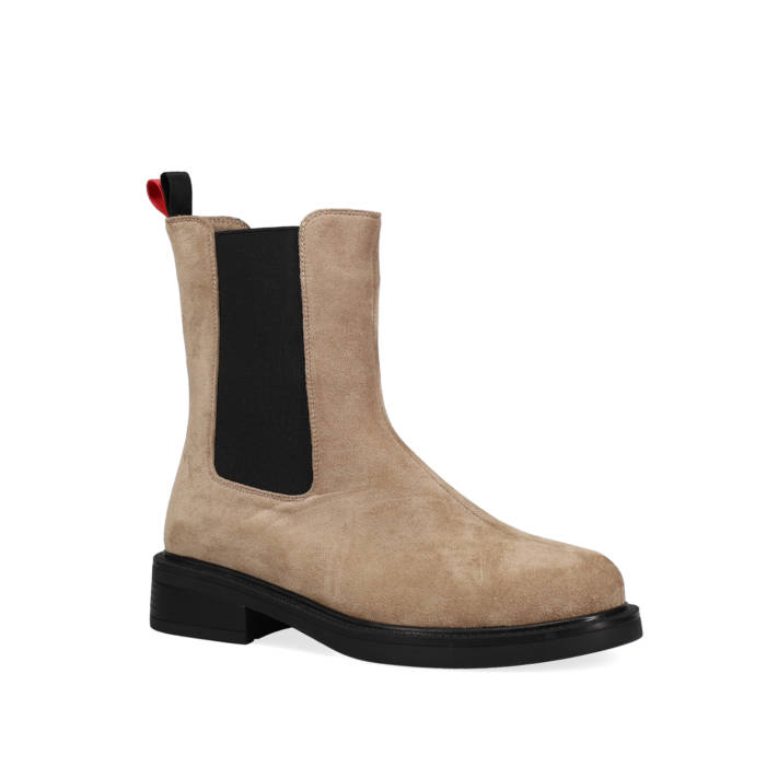 Beige suede bootie