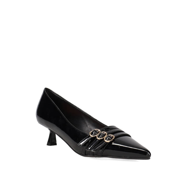 Black patent pump