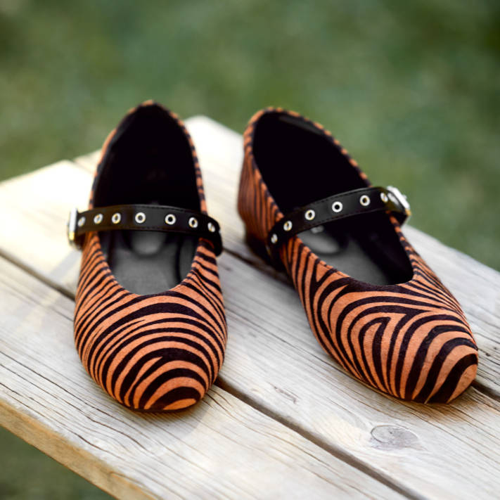 Animal print ballet flat