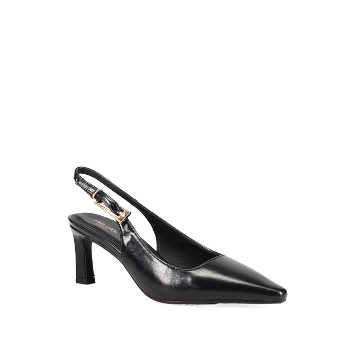 Black slingback pump