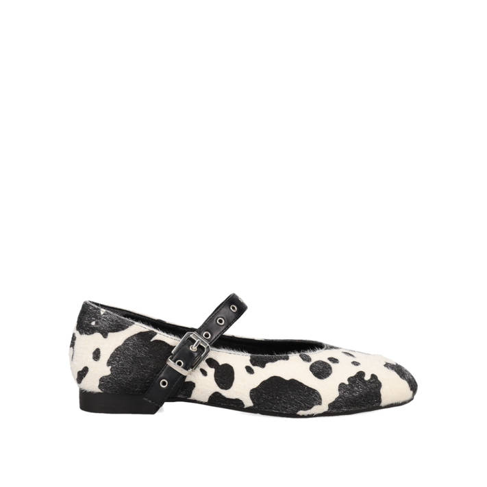 Animal print ballet flat