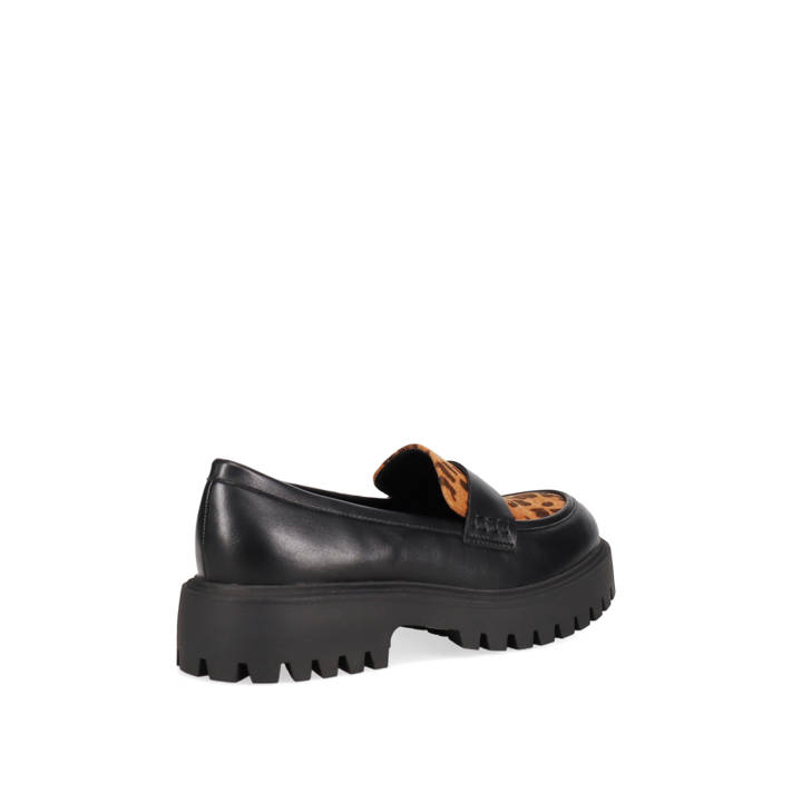 Μαύρο loafer
