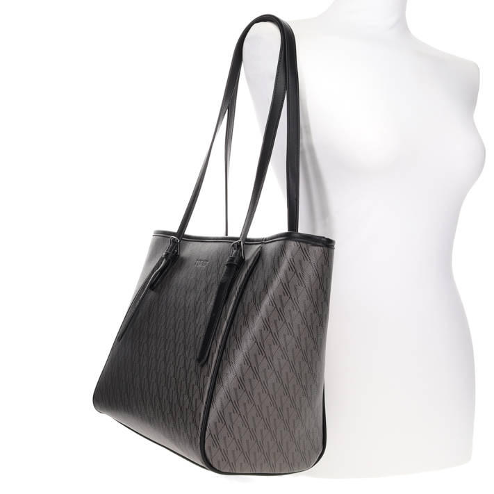 Black shoulder bag