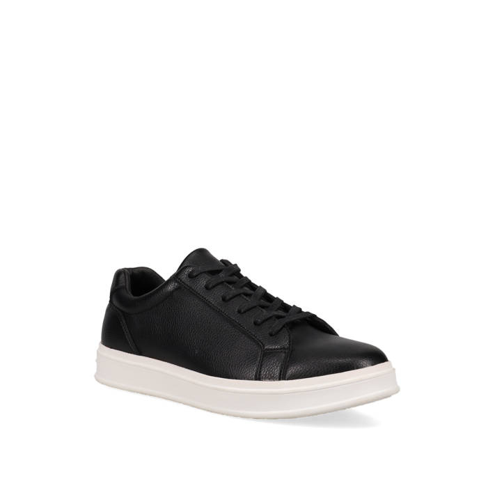 Men''s black sneaker