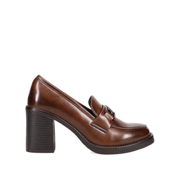 Καφέ loafer