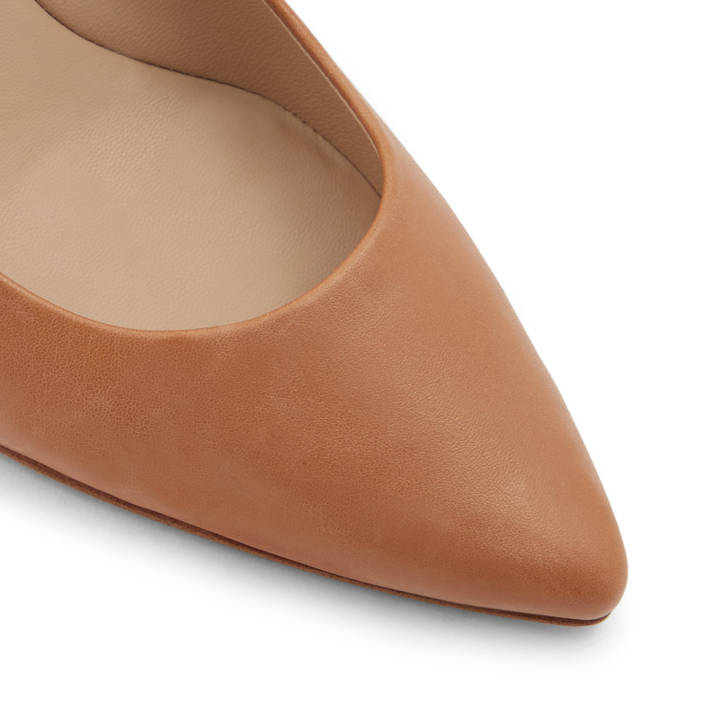Tan leather pump CORONITIFLEX
