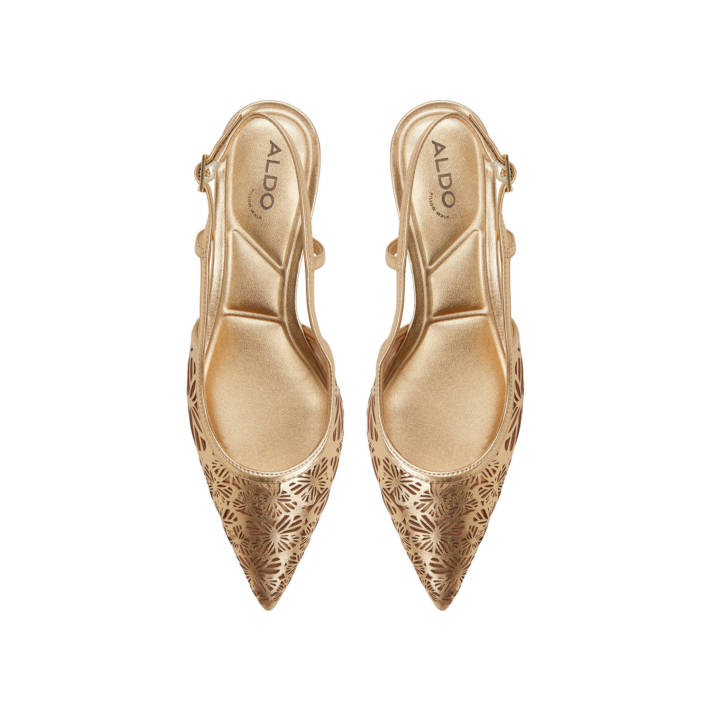 Gold slingback pump ELEGANT