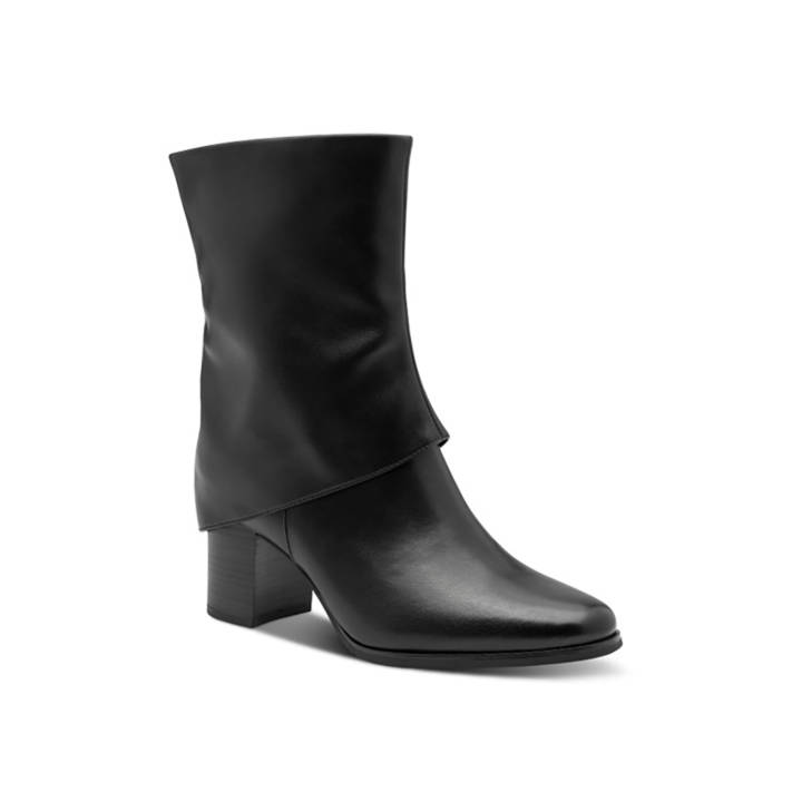 Black bootie with gaiter
