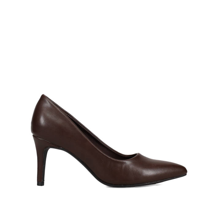 Brown pump