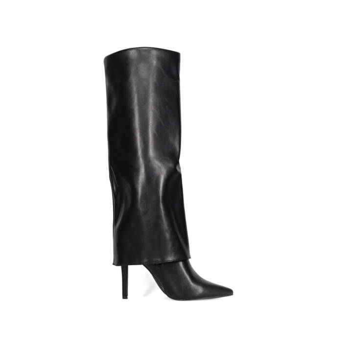 Μαύρη μπότα με γκέτα