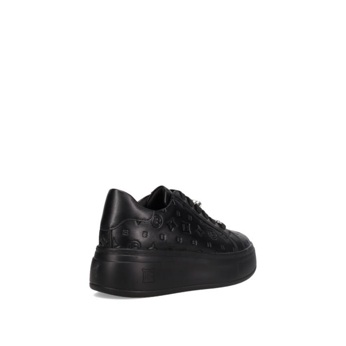 Μαύρο sneaker