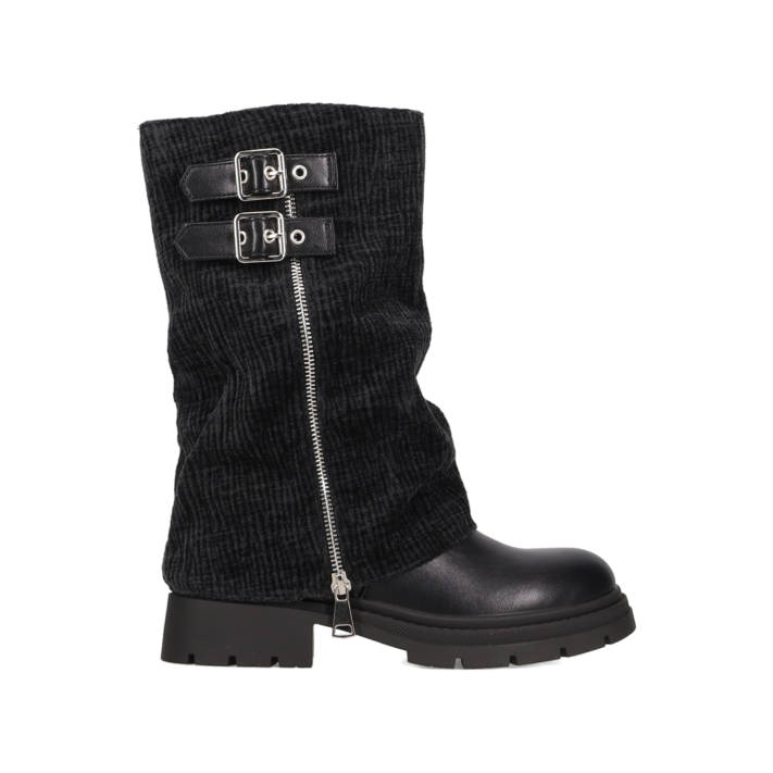 Black bootie with gaiter