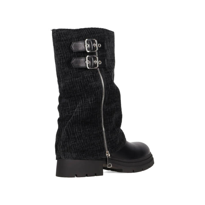 Μαύρο μποτάκι με γκέτα