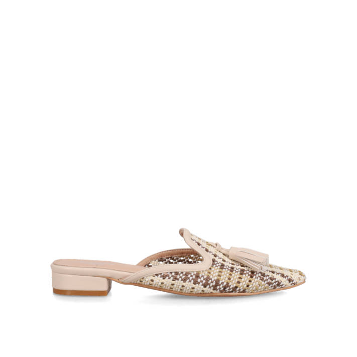 Beige knit mule