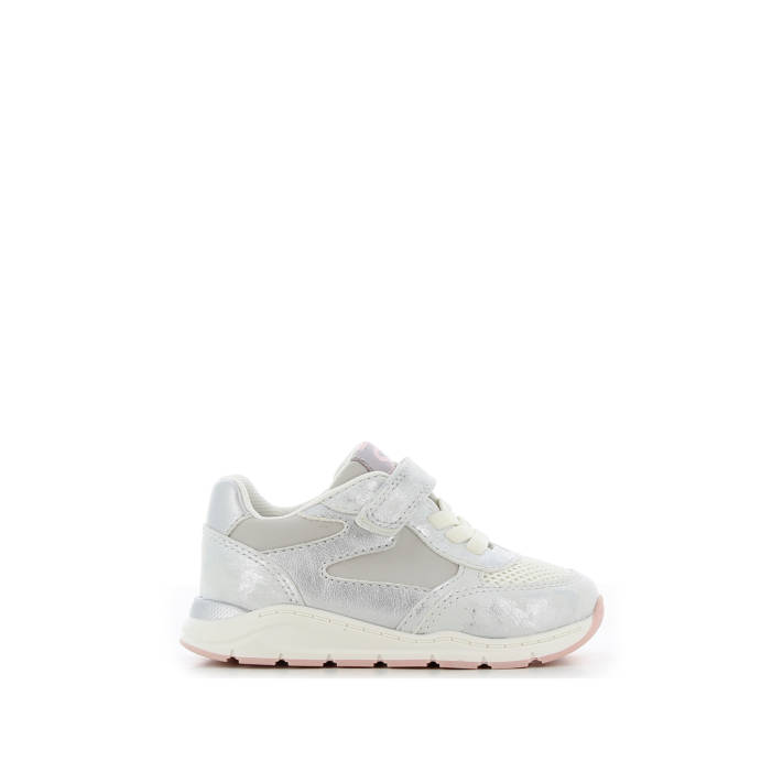 Kids silver sneaker