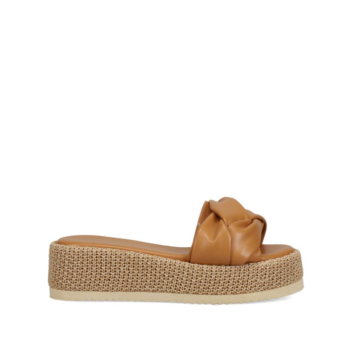 Καμηλό flatform σανδάλι