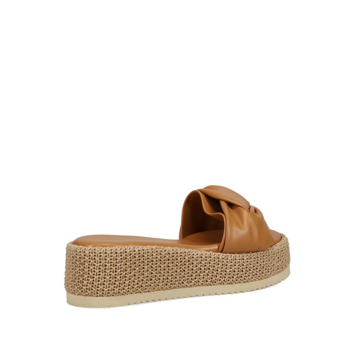 Καμηλό flatform σανδάλι