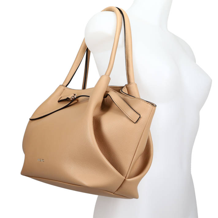 Camel shoulder bag