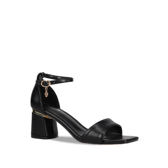 Black sandal
