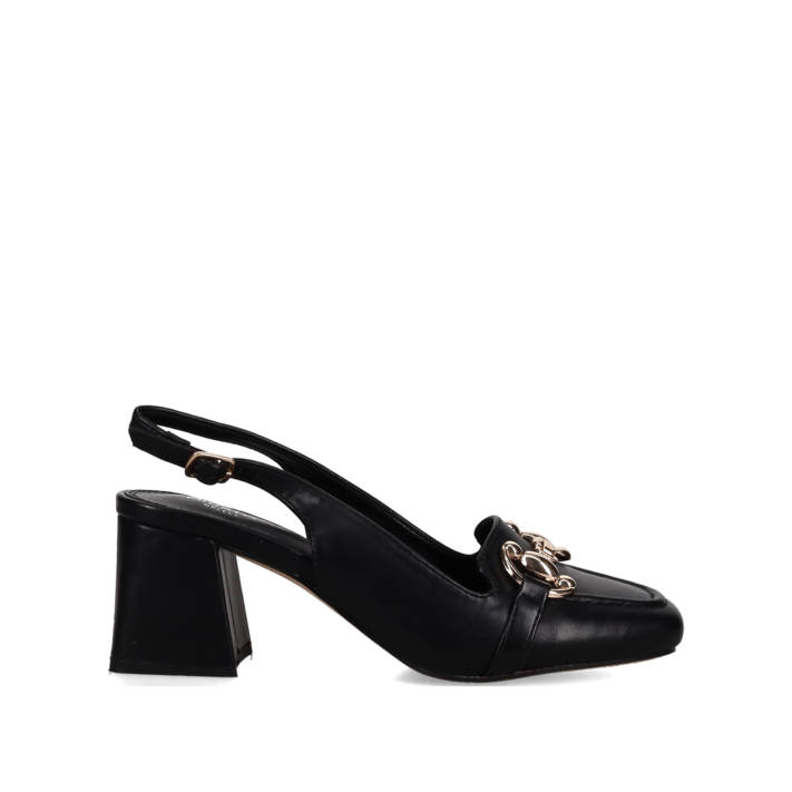 Μαύρη εξώφτερνη γόβα