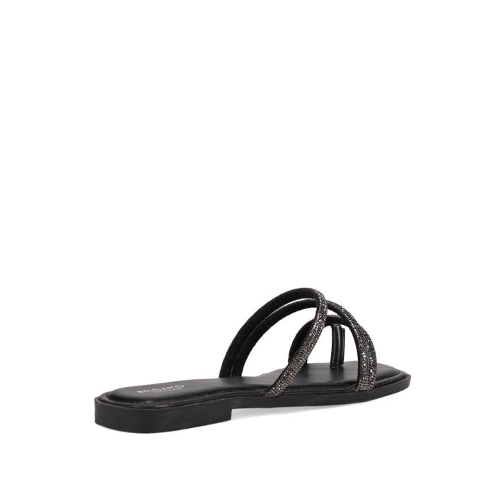 Black sandal