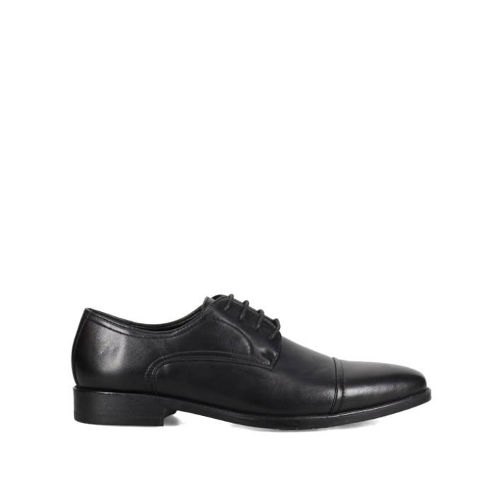 Men''s black Oxford shoe