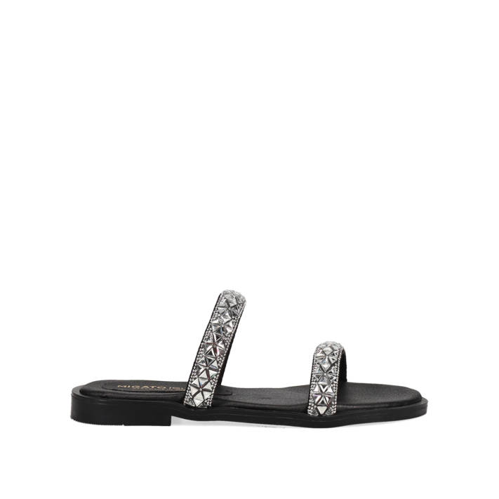 Black sandal