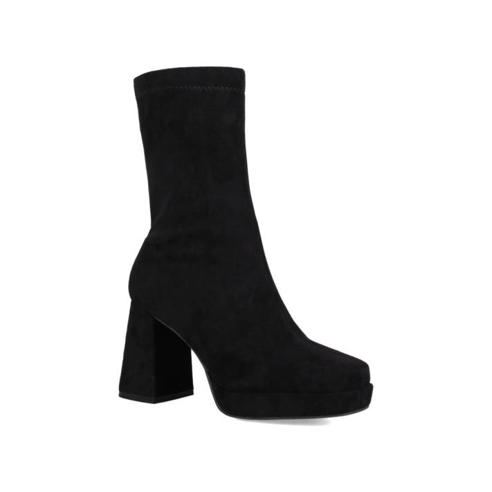 Black bootie