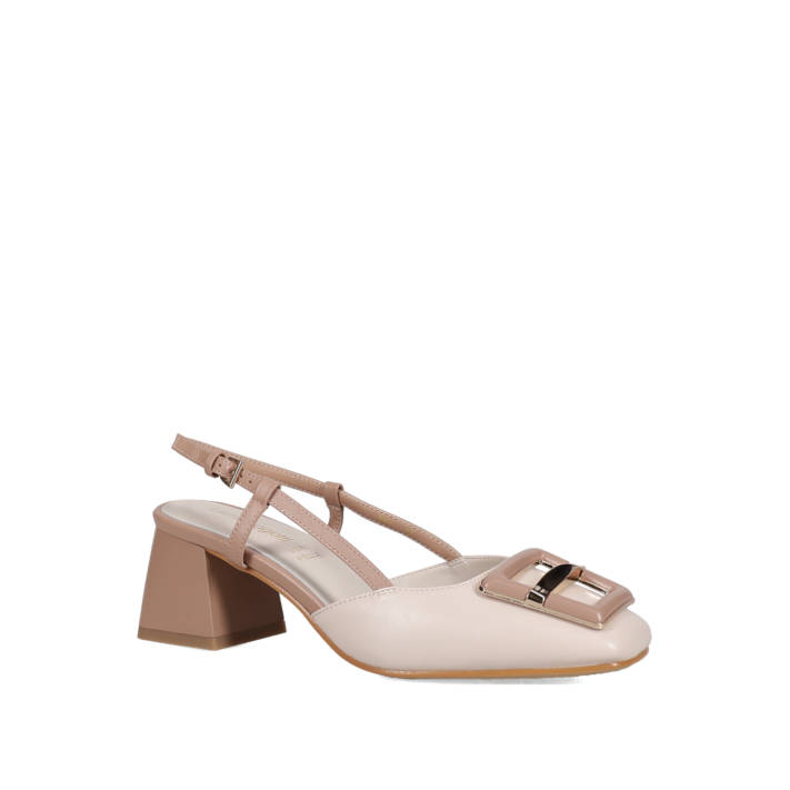 Beige slingback pump