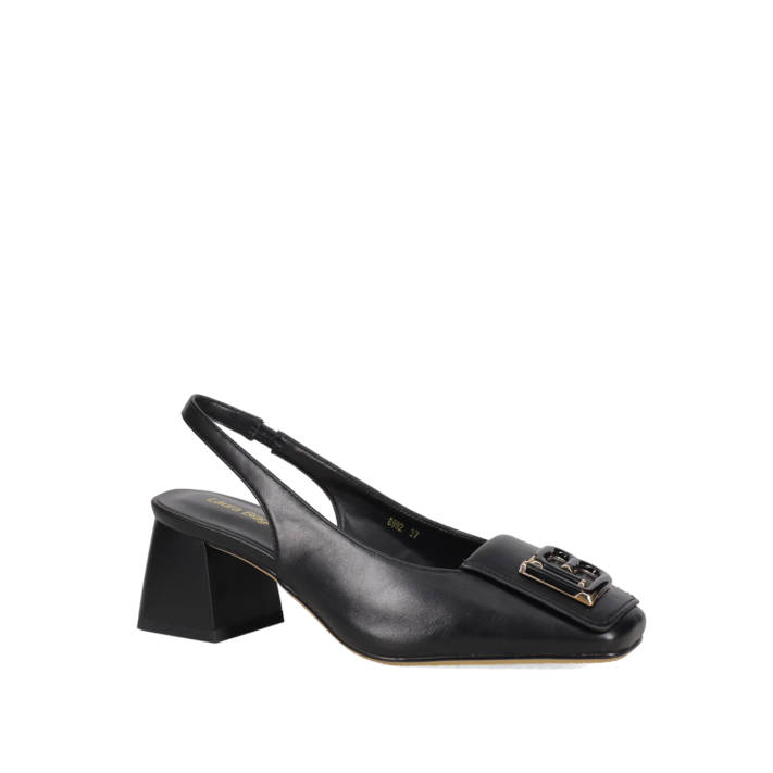 Black slingback pump