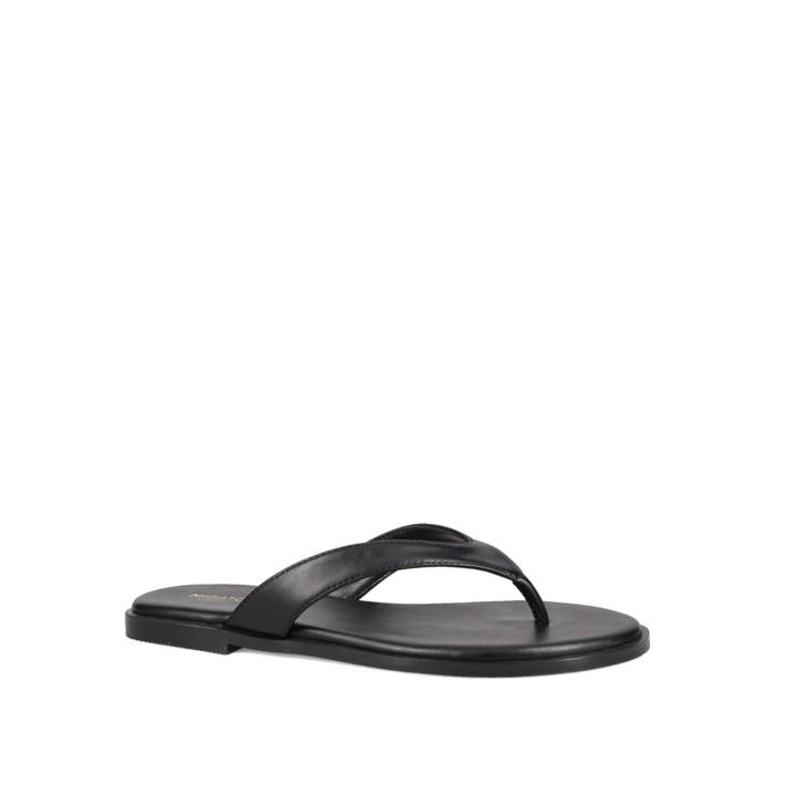 Black sandal