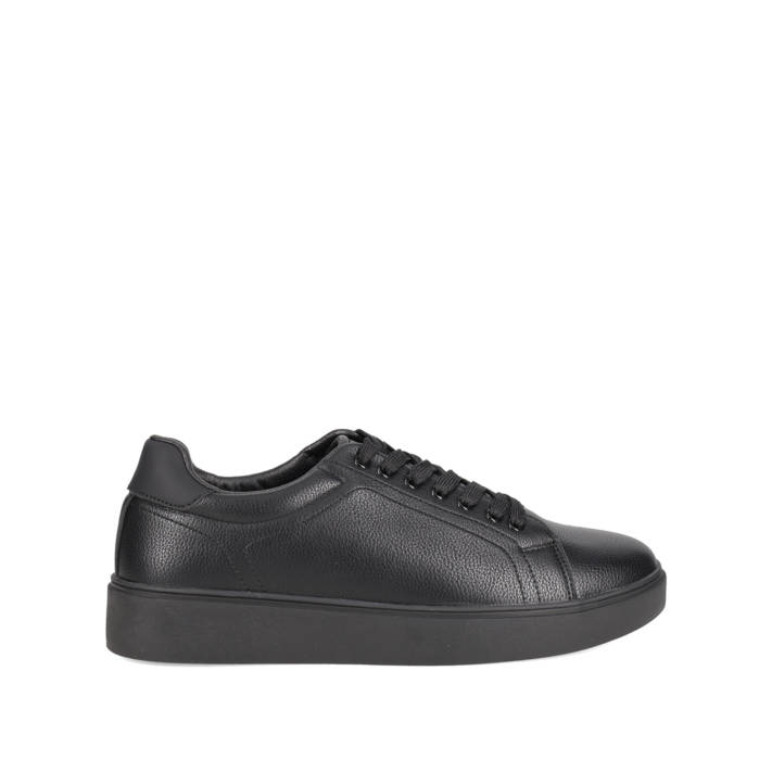 Men''s black sneaker