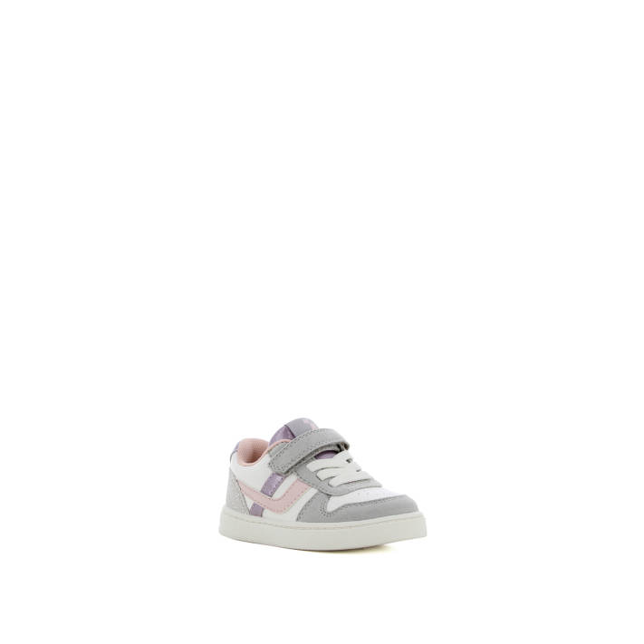 Λευκό παιδικό sneaker
