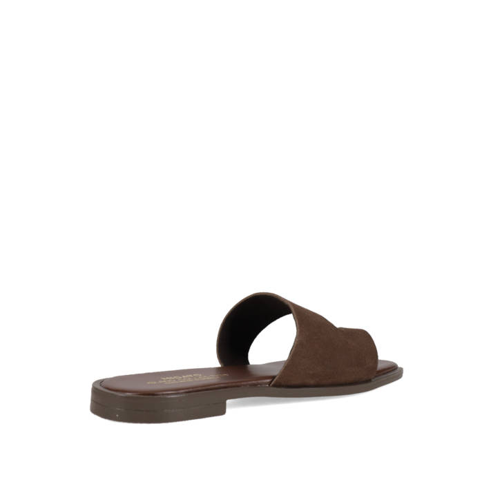 Brown leather sandal