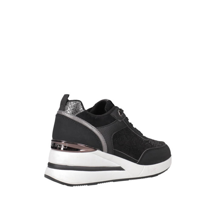 Μαύρο sneaker