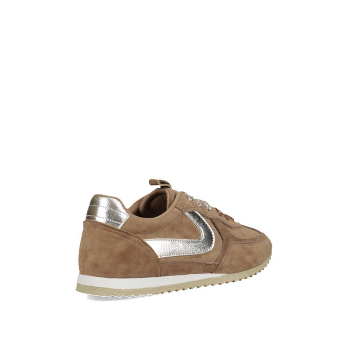 Camel sneaker