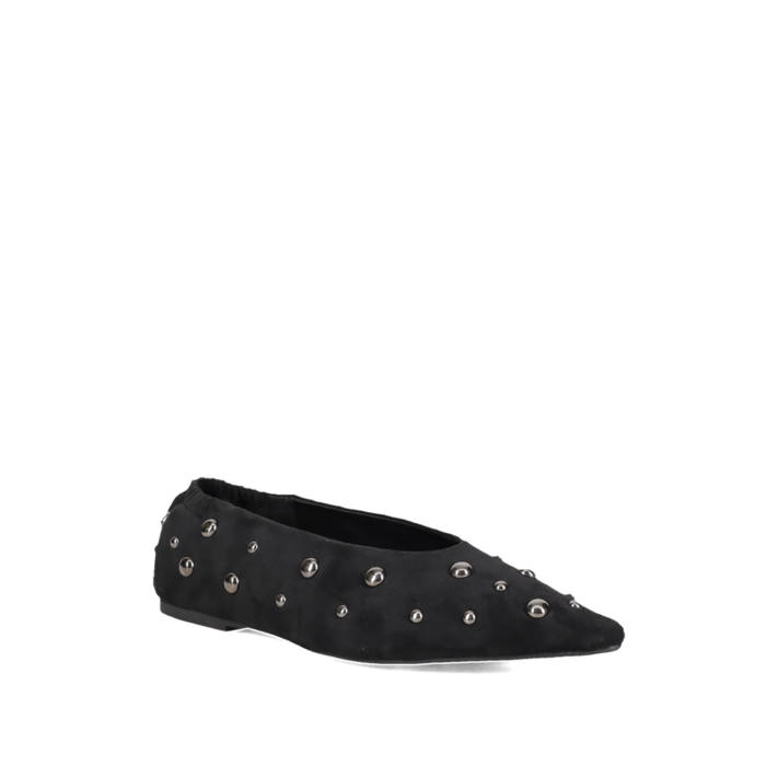 Black ballet flat